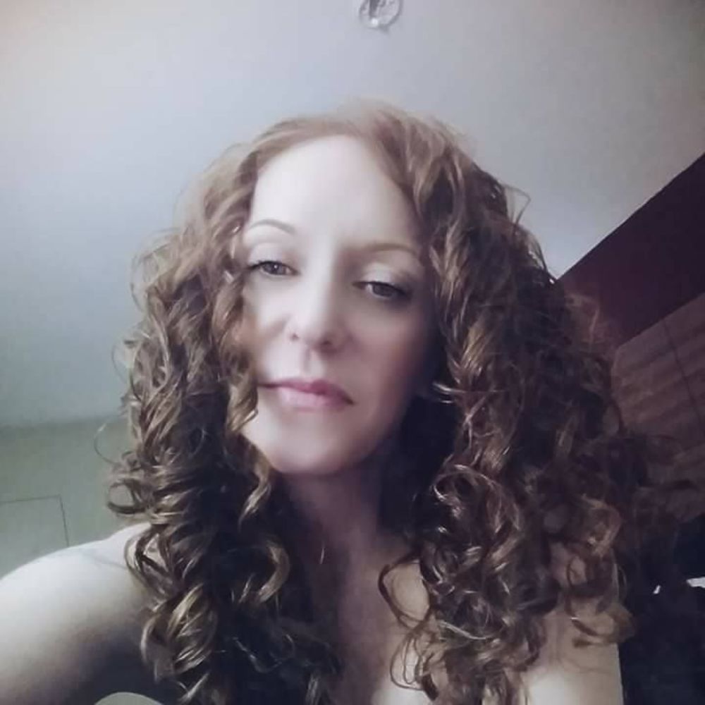 Meet your Posher, Nikki